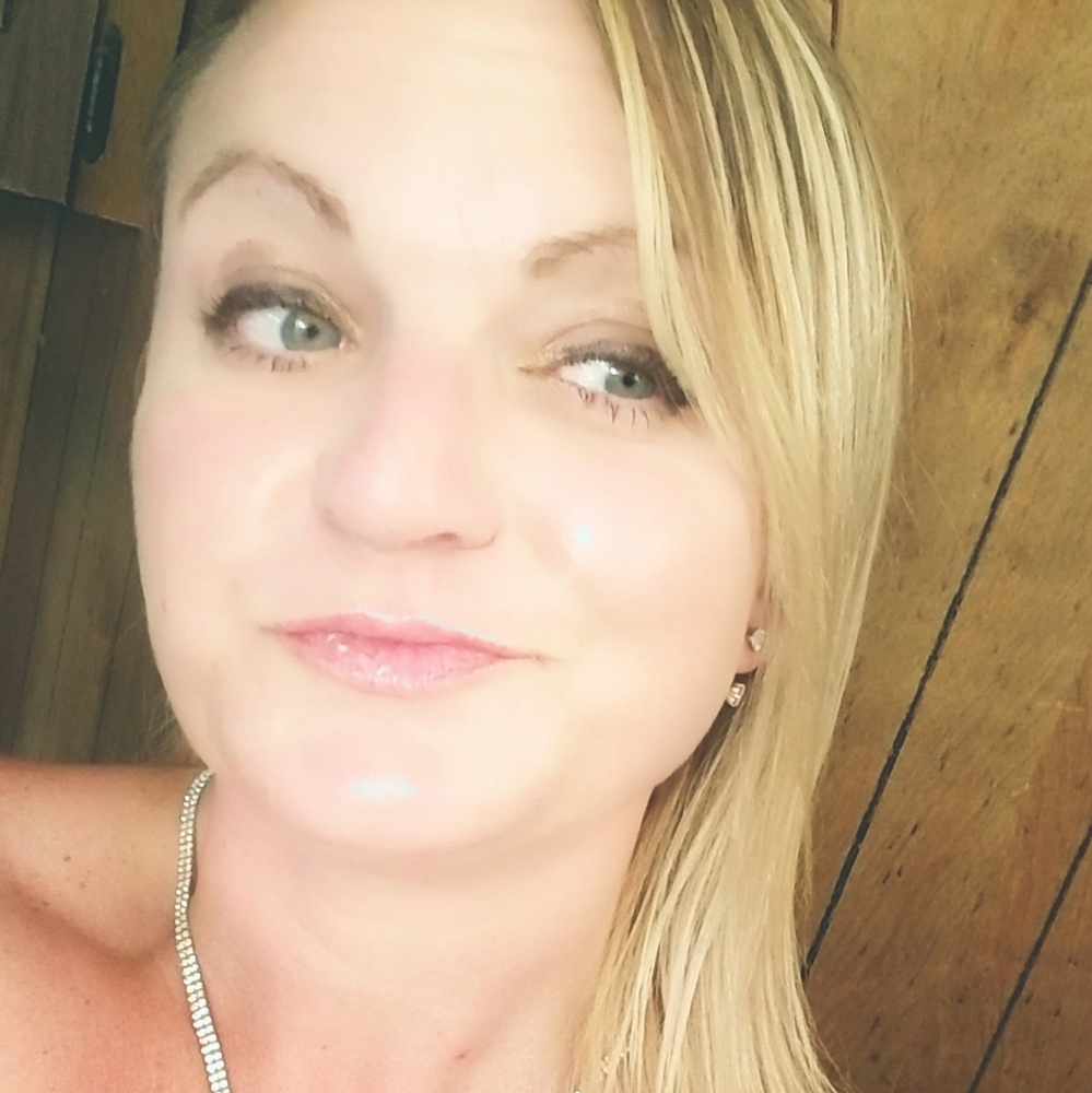 Meet your Posher, Chelle